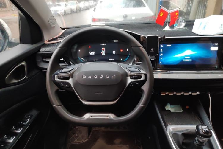 Used Baojun RM-5 2019 1.5T Manual Elite Version with 24-Hour Online Service 7 Seats