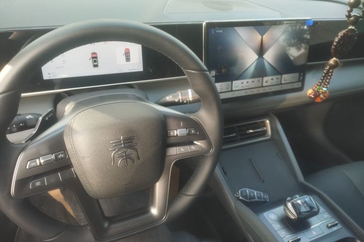 Used BYD Qin L 2025 DM-i Smart Drive 80KM Leading Model