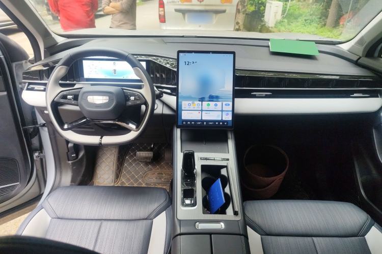 Used Geely Auto FX11 2024 1.5TD DCT Dragon Edition
