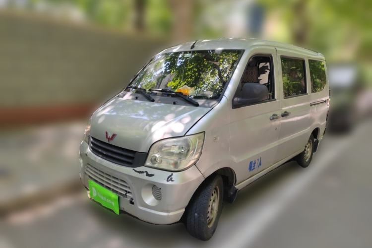 Used Wuling Zhiguang 2010 1.0L New Version Practical Short-Body L2Y