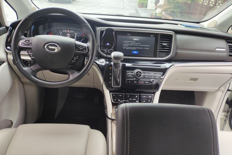 Used GAC Trumpchi M8 2018 320T Luxury Edition Center Console