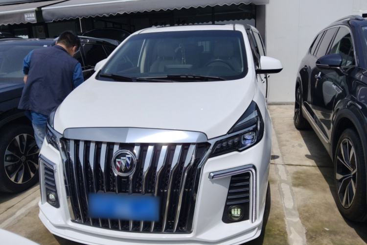 Used Buick GL8 2021 Land Cruiser Executive Class 652T Luxury Model