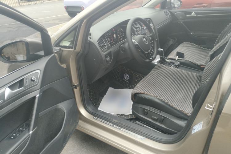 Used Volkswagen Golf 2020 Zhiai Edition 280TSI DSG Luxury Model