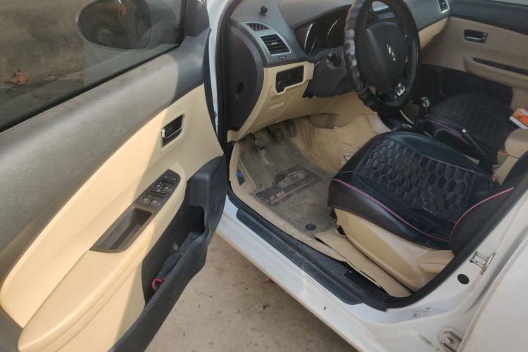 Used Chery E3 2015 1.5L Manual Sishang Edition
