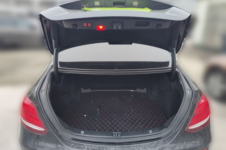 Used Mercedes-Benz E-Class 2019 E 260 L Sport Edition Trunk