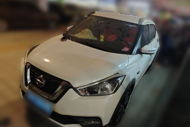 Used Nissan Kicks 2018 1.5L CVT Smart Connect Luxury Edition