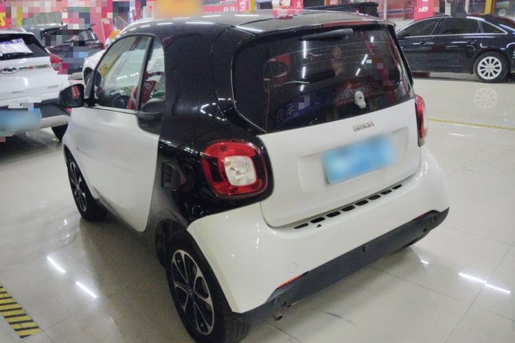 Used smart fortwo 2015 1.0L 52 kW Hardtop Passion Edition
