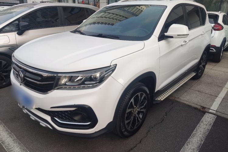 Used FORTHING Joyear X5 2017 Enjoy Series 1.6L CVT Luxury Model