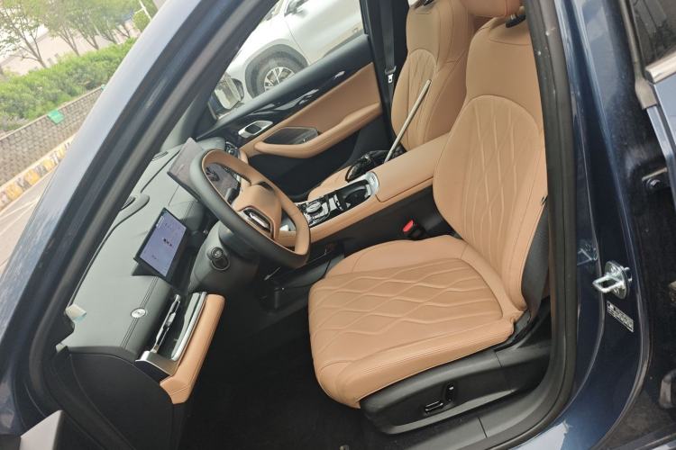 Used Geely Galaxy A7 2025 Model EM-i 150km Starship Edition
