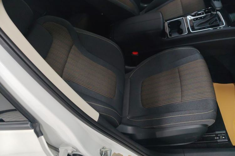 Used Bestune B70 2022 Third Generation 1.5T Automatic Enjoyment Version
