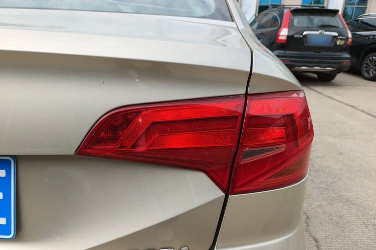 Used Volkswagen Bora 2018 1.5L Automatic Comfort Model Right Rear Taillight