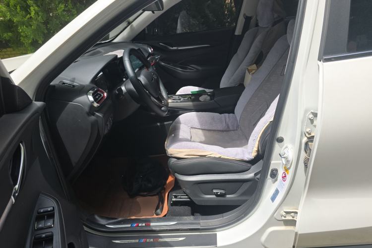 Used CHANGAN OSHAN X5 2021 1.6L CVT Flagship Model