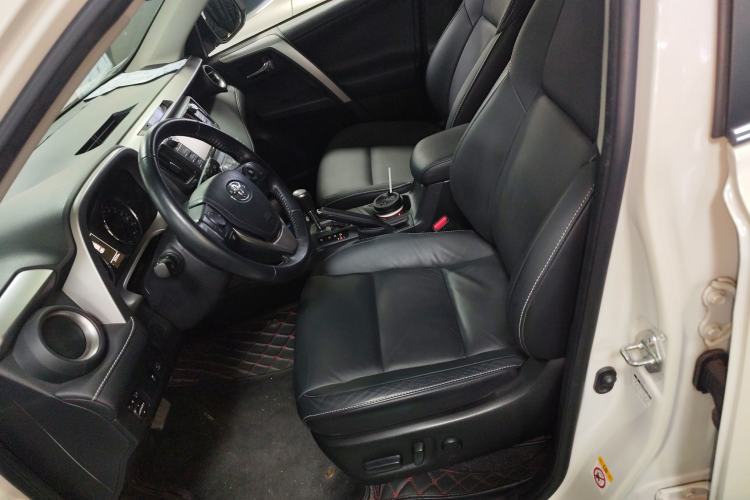 Used Toyota RAV4 2016 2.0L CVT Two-Wheel Drive Smart Edition China V Standard