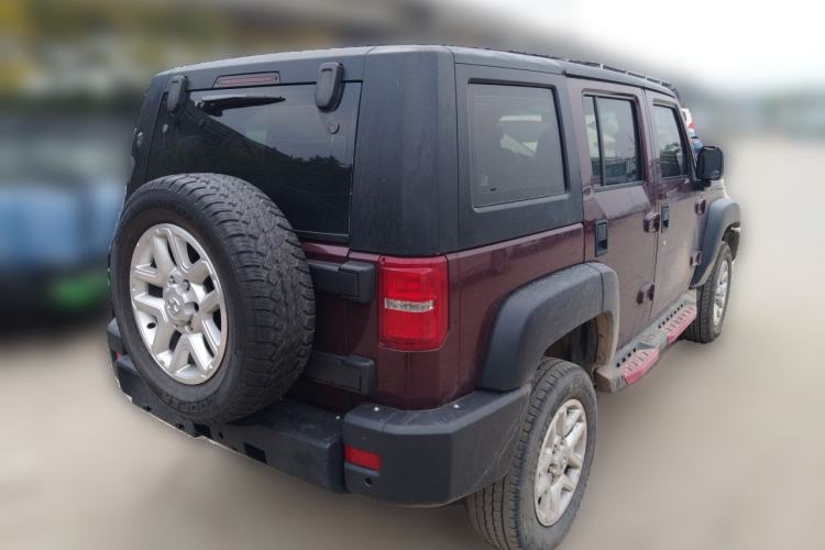 Used BAIC Off-Road BJ40 2016 40L 2.0T Manual All-Wheel Drive Prestige Edition
