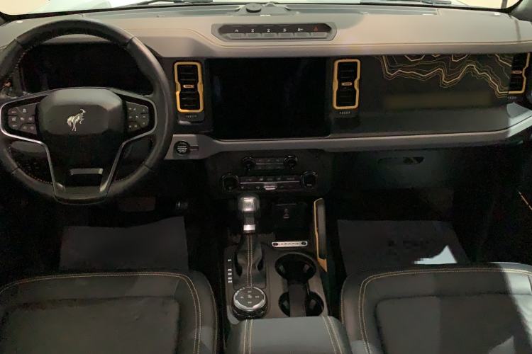 Used Ford Bronco 2024 2.3T Wilderness Interior 3