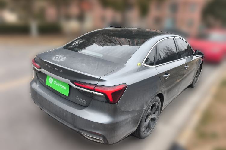 Used Roewe i6 MAX 2020 300TGI Automatic Supreme Edition with Cool Sunroof and Advanced Driving Features