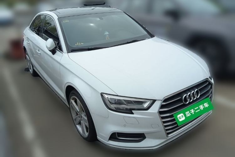 Used Audi A3 2020 Limousine 35 TFSI Style Edition China VI Emission Standard Front Right 45 Deg