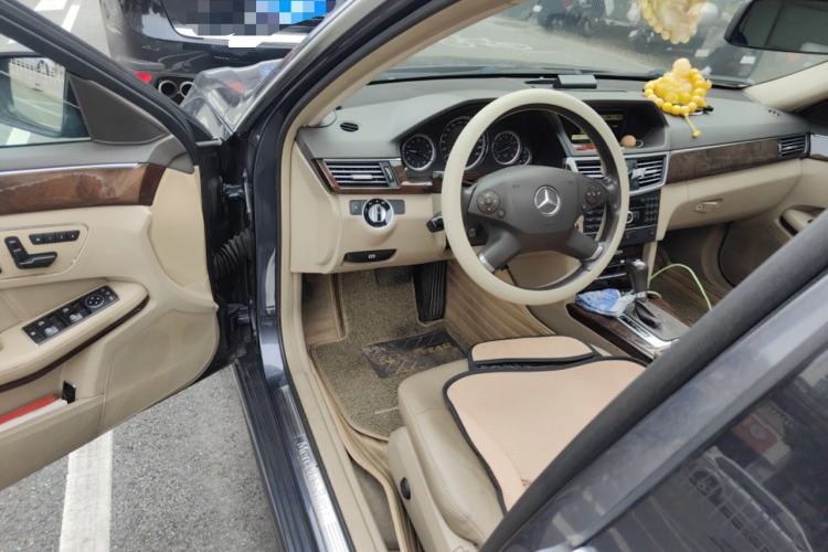 Used Mercedes-Benz E-Class 2010 E 260 L CGI Elegant Model Driver Seat