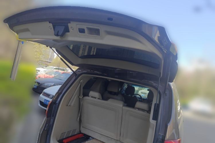 Used Buick GL8 2014 3.0L GT Luxury Business Haoya Edition