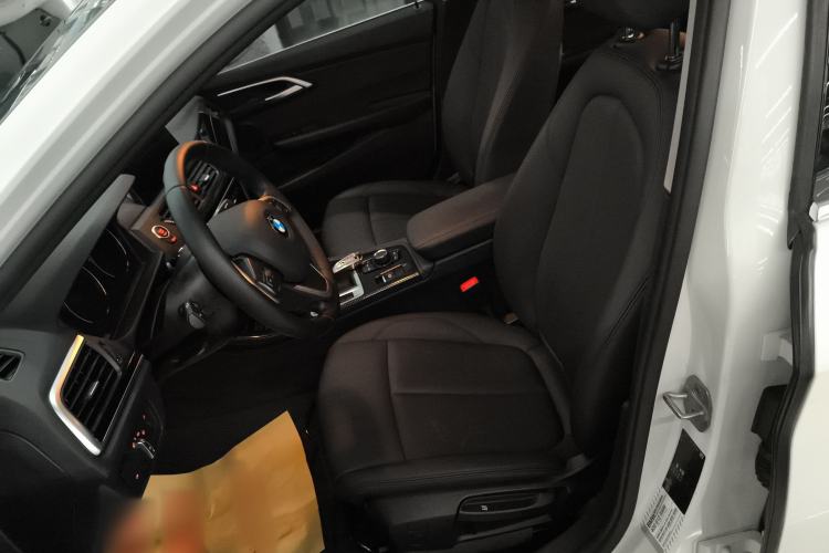 Used BMW 1 Series 2020 120i Fashion Model Left Front Seat