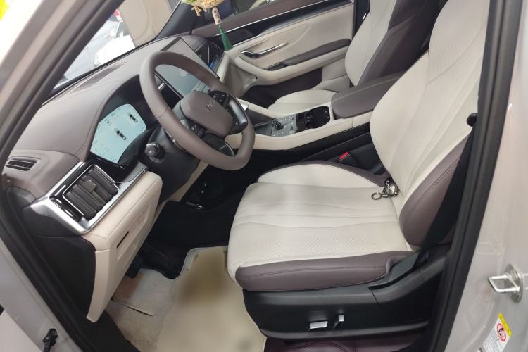 Used BYD Song PLUS New Energy 2025 DM-i Smart Drive 112KM Prestige Model