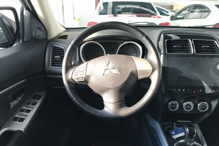 Used Mitsubishi ASX 2018 2.0L CVT Two-Wheel Drive Deluxe Edition