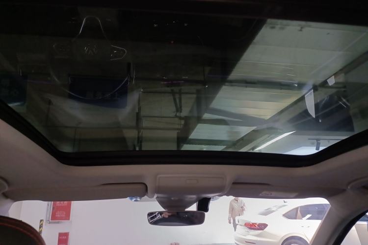 Used Volkswagen Tiguan L 2022 330TSI Automatic Two-Wheel Drive R-Line Enhanced Edition