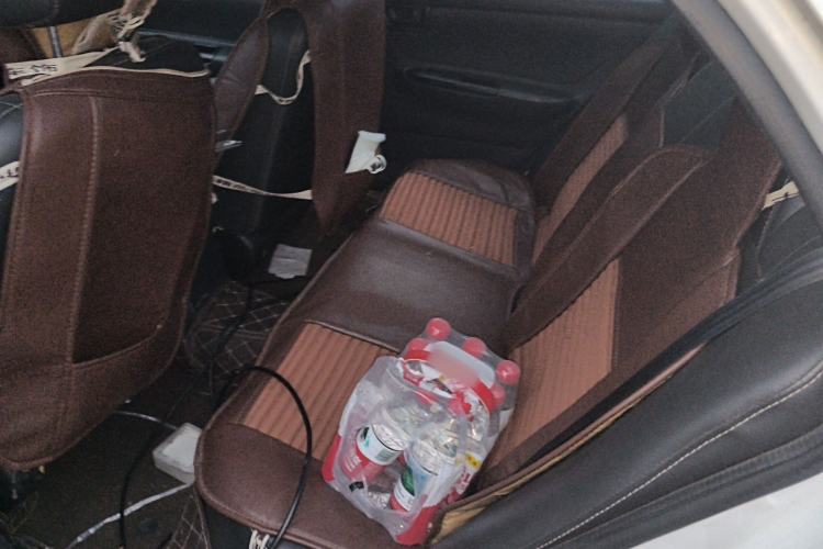 Used BYD F3 2012 Energy-Saving Model 1.5L Manual Comfort Version Left Rear Seat