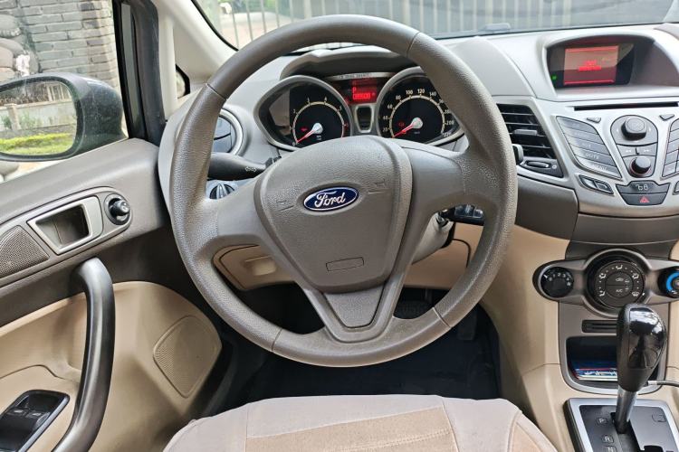 Used Ford Fiesta 2011 Sedan 1.5L Automatic Fashion Edition

