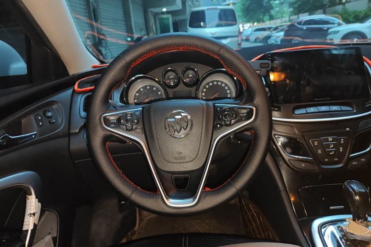 Used Buick Regal 2015 1.6T Leading Technology Model Steering Wheel
