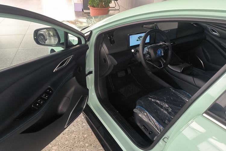 Used Hycan A06 2024 PLUS 520N