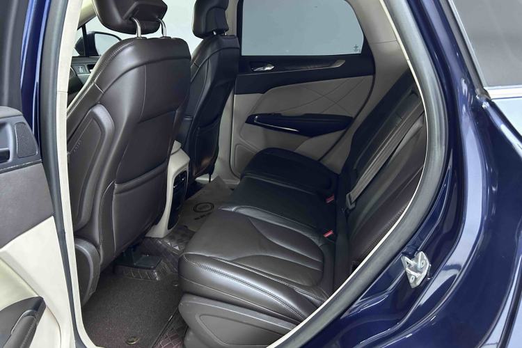 Used Lincoln MKC 2017 2.0T Four-Wheel Drive Zunya Edition Interior 2