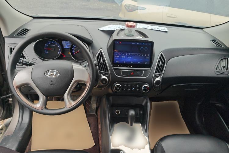 Used Hyundai ix35 2015 2.0L Automatic 2WD Comfort Edition China V Standard