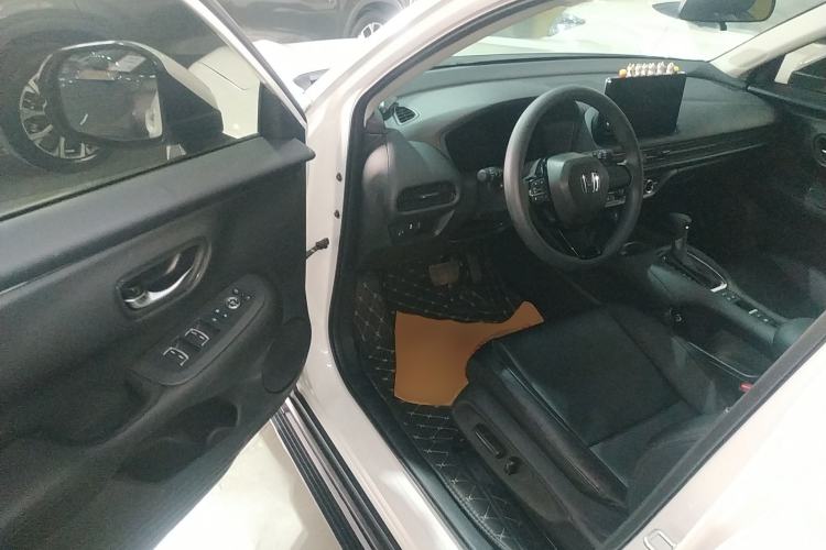 Used Honda ZR-V 2022 1.5T CVT Elite Edition Driver Seat