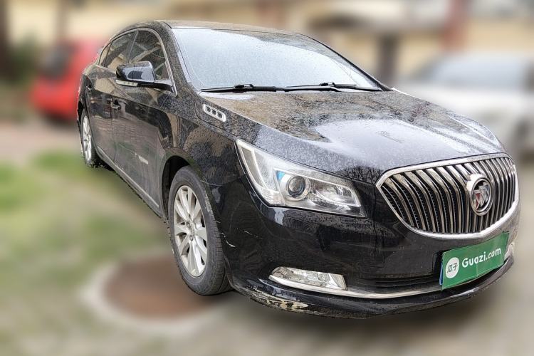 Used Buick LaCrosse 2013 2.4L SIDI Elite Comfort Version Front Right 45 Deg