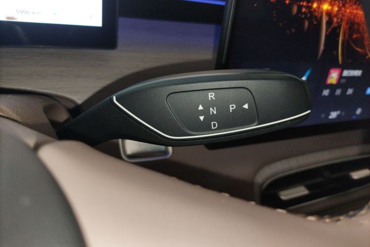 Used Chery Tiggo 8 PLUS 2025 290TGDI DCT Prestige 5-Seater
