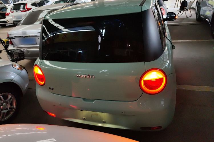 Used CHANGAN NEVO Lumin 2023 205km Xiangqin Version Rear