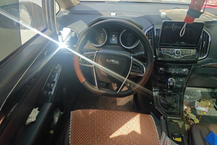 Used Lifan Auto Xuanlang 2017 1.8L Manual Comfort Model
