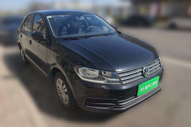 Used Volkswagen Santana 2021 1.5L Manual Fashion Edition Front Right 45 Deg