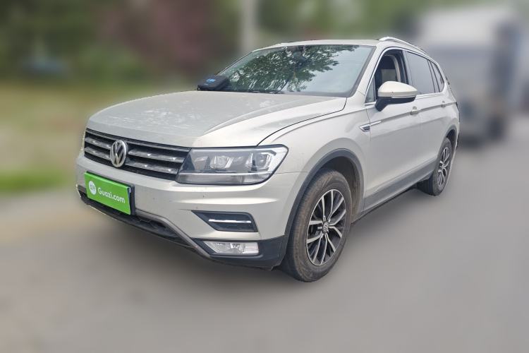 Used Volkswagen Tiguan L 2017 330TSI Automatic Two-Wheel Drive Luxury Edition