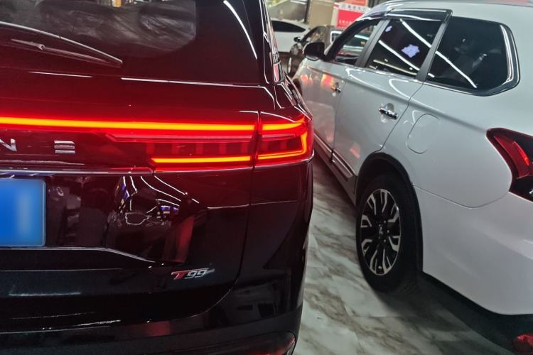 Used Bestune T99 2023 2.0T Automatic Premium (6AT)