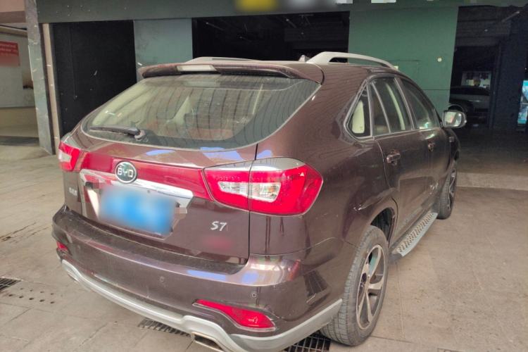 Used BYD S7 2015 2.0T Upgraded Automatic Luxury Version