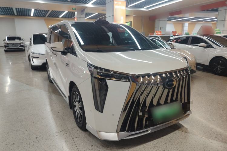 Used GAC Trumpchi Xiangwang M8 2026 Model Zongshi LiDAR Edition Front Right 45 Deg