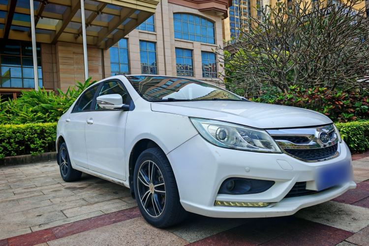 Used BYD Surui 2016 1.5L Manual Elite Edition Exterior 2