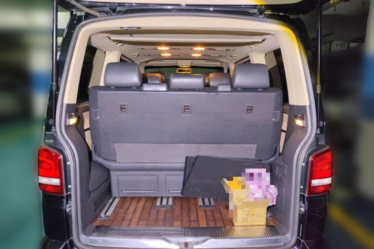 Used Volkswagen Multivan 2012 2.0 TSI Four-Wheel Drive Deluxe Edition