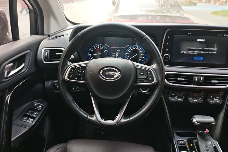 Used GAC Trumpchi GS4 2018 235T Automatic Two-Wheel Drive Luxury Smart Connectivity Version Steering Wheel