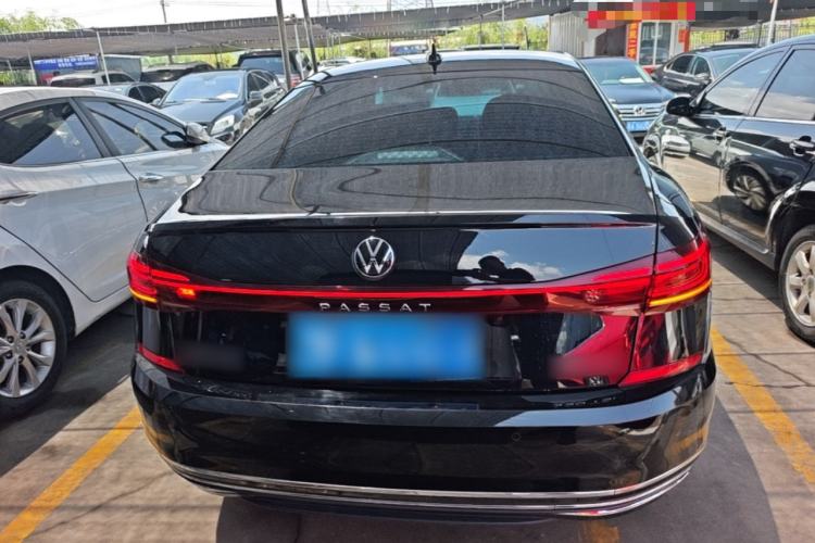 Used Volkswagen Passat 2024 330TSI Elite Edition
