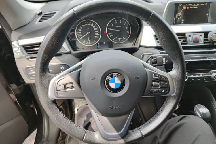 Used BMW X1 2016 sDrive18Li Premium Edition Steering Wheel
