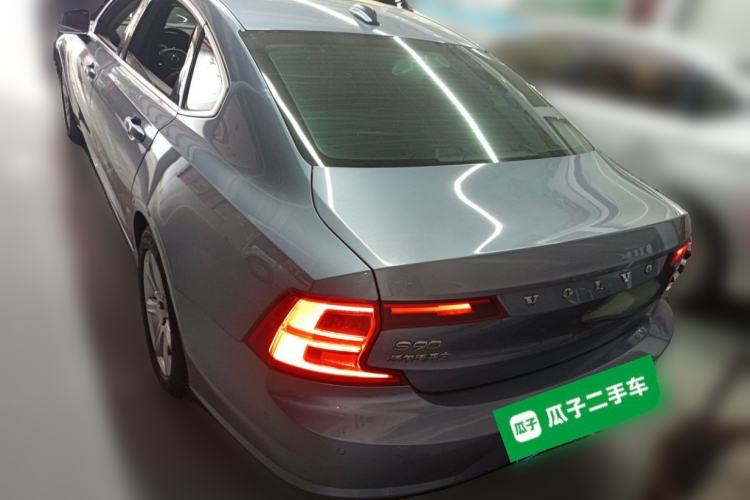 Used Volvo S90 2017 T4 Zhiyi Edition Rear
