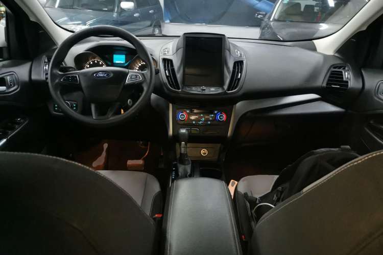 Used Ford Kuga 2017 EcoBoost 180 Two-Wheel-Drive Elite Trim